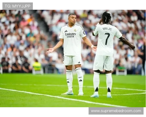 阿什拉夫：对位姆巴佩、维尼修斯的速度对抗考验